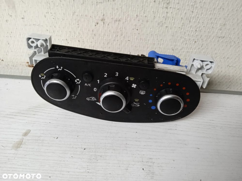 PANEL NAWIEWU DACIA LOGAN SANDERO 12-21