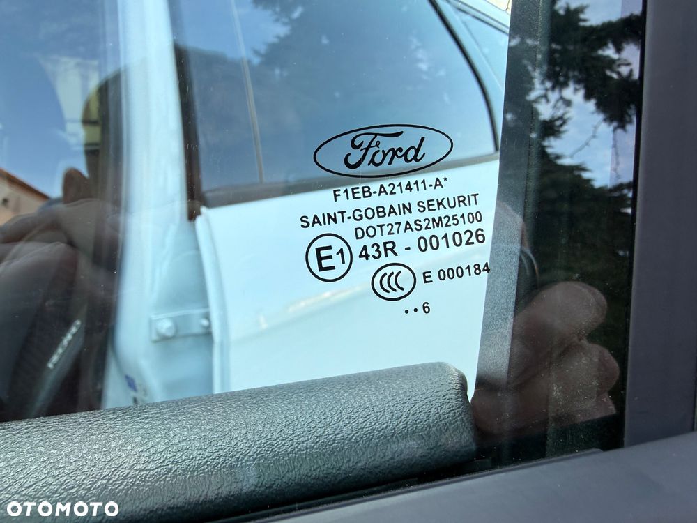 Ford Focus 2.0 TDCi ST - 22