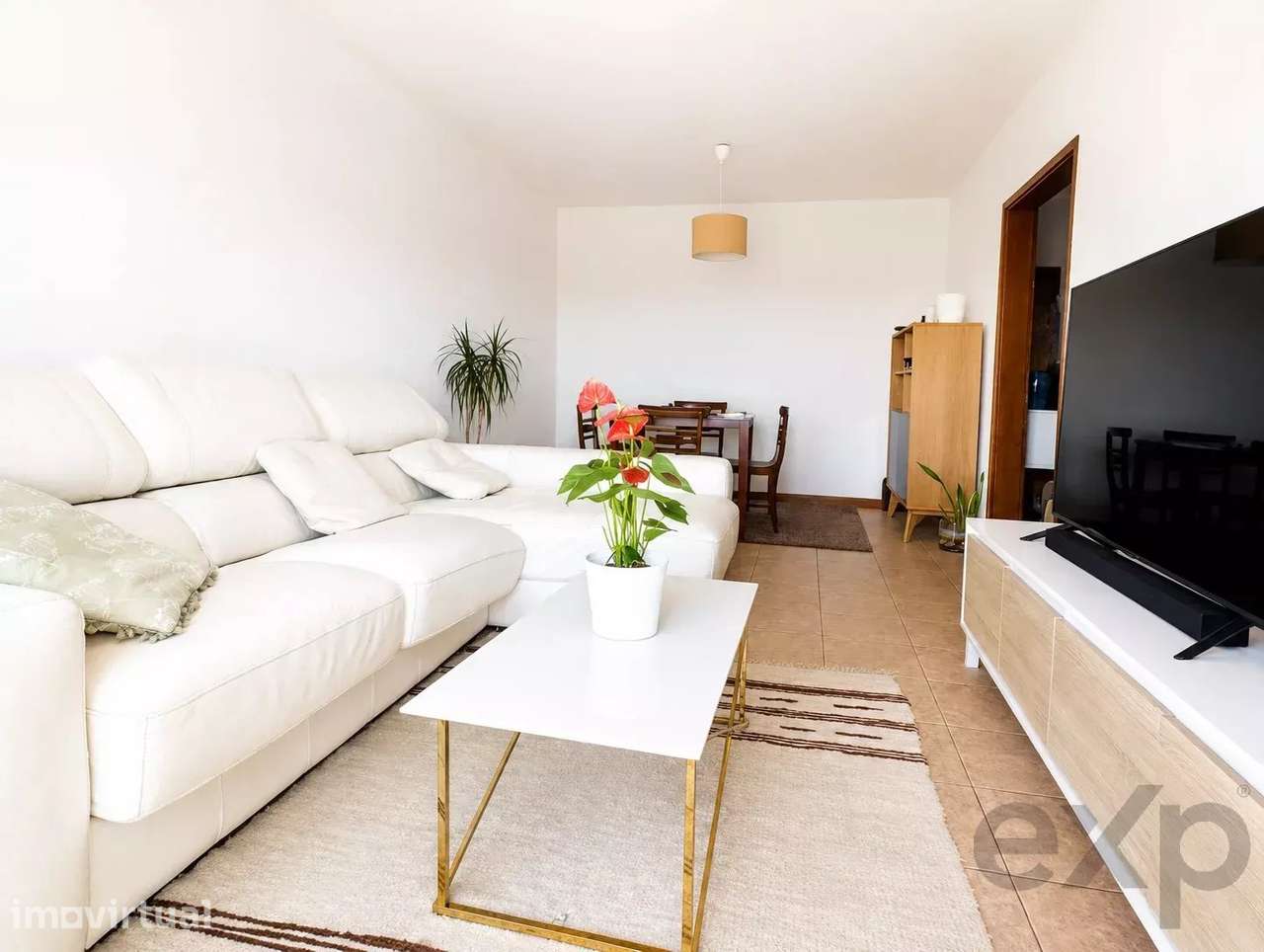 Elegante Apartamento T3 com Vista Desafogada sobre a Ria Formosa - Grande imagem: 3/21