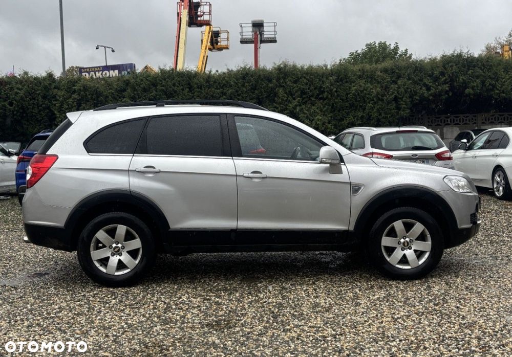 Chevrolet Captiva - 9