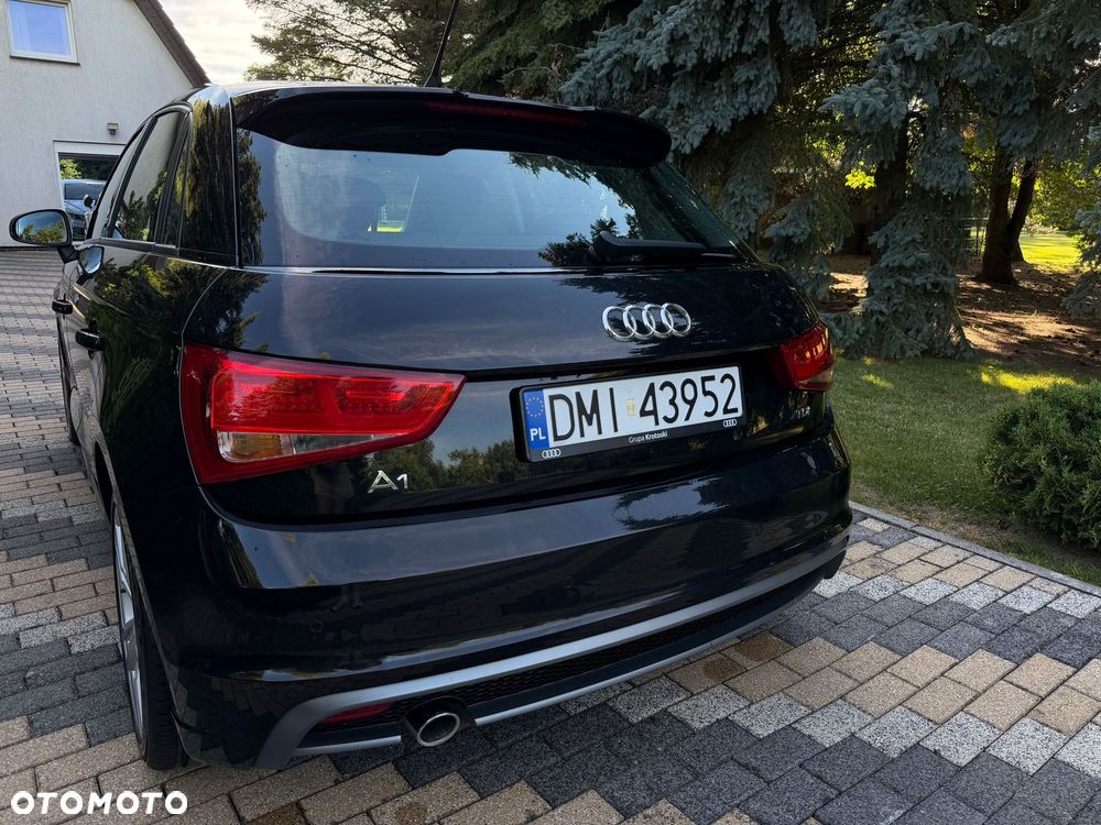 Audi A1 Sportback 1.6 TDI S line edition - 12