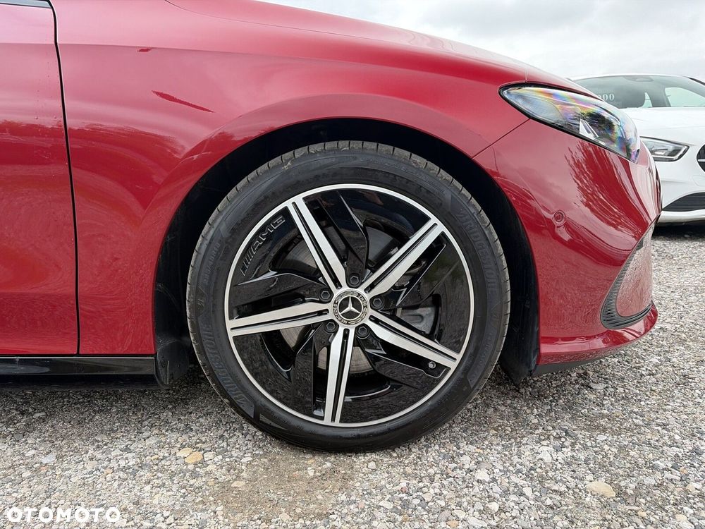 Mercedes-Benz CLA 200 mHEV 8G-DCT - 16