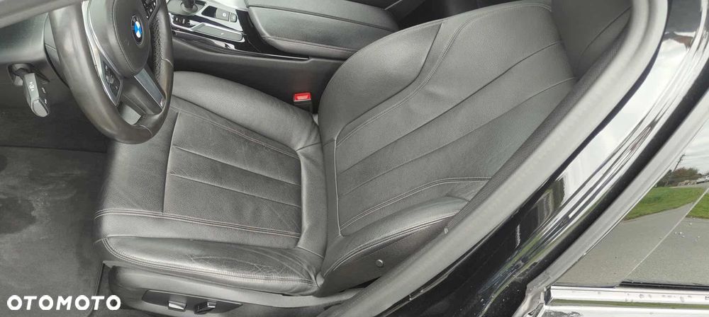 BMW Seria 5 520d M Sport Edition - 22
