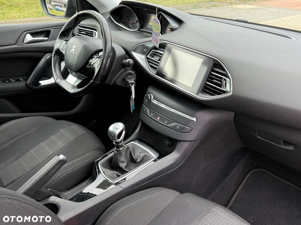 Peugeot 308 - 15