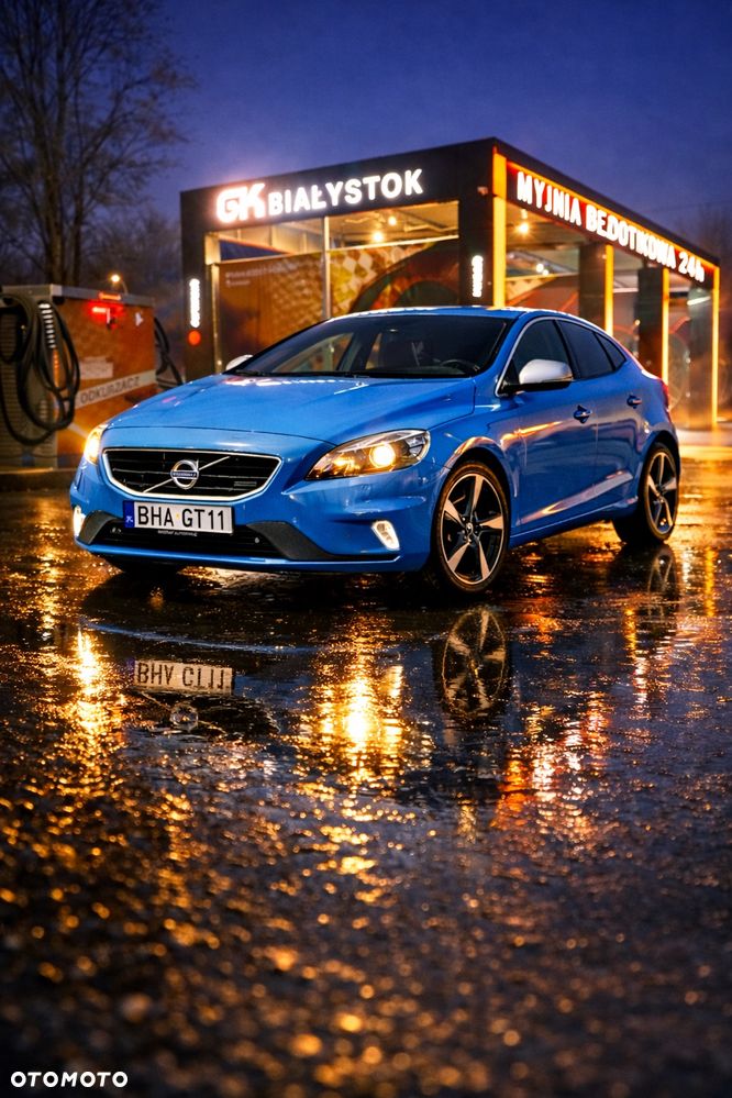 Volvo V40 D3 Geartronic Momentum - 1