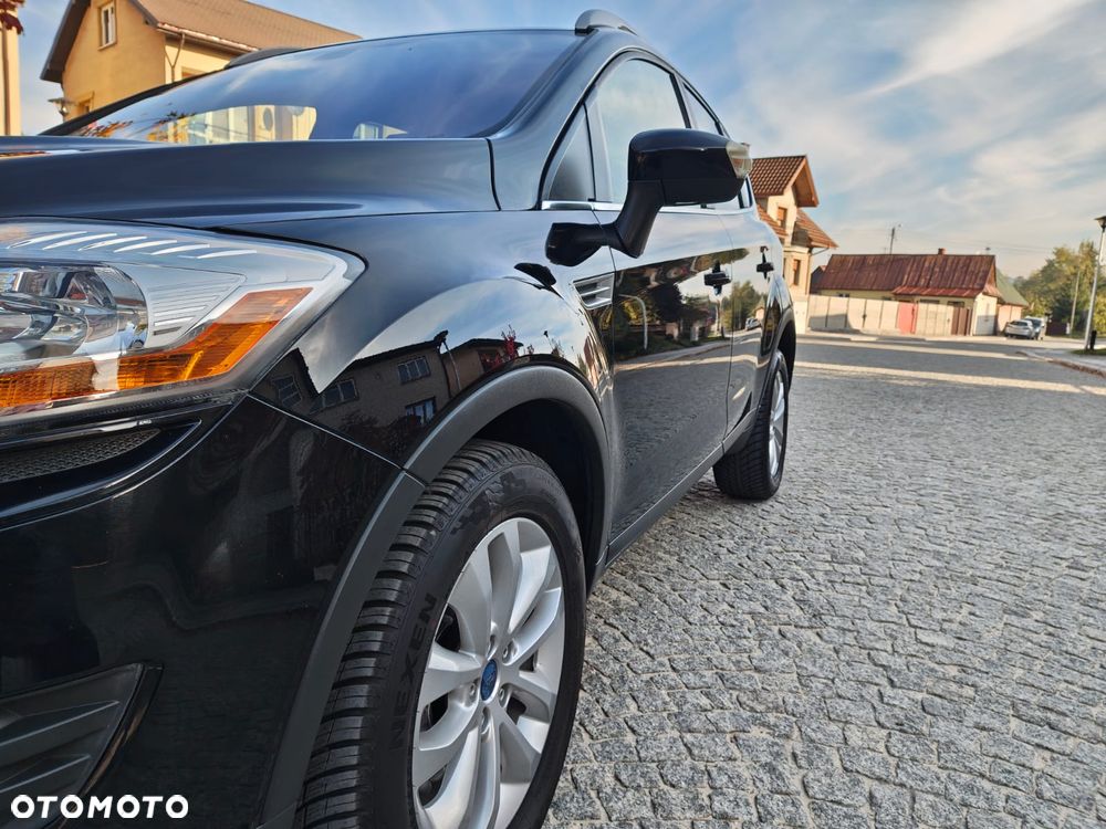 Ford Kuga 2011 photo 4