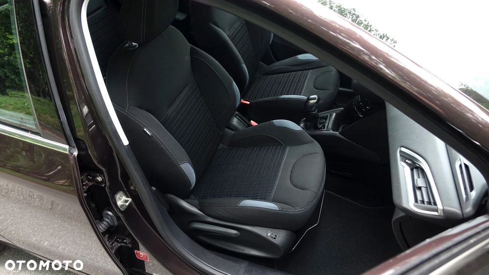 Peugeot 208 120 VTI Allure - 14