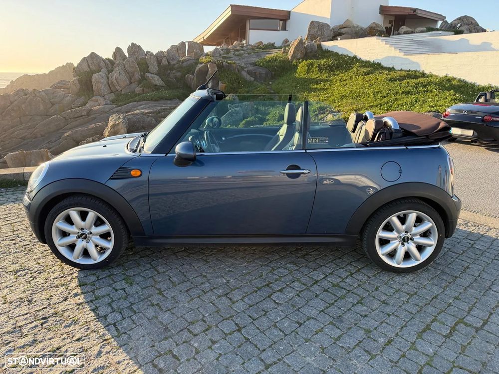 MINI Cabrio Cooper - 16