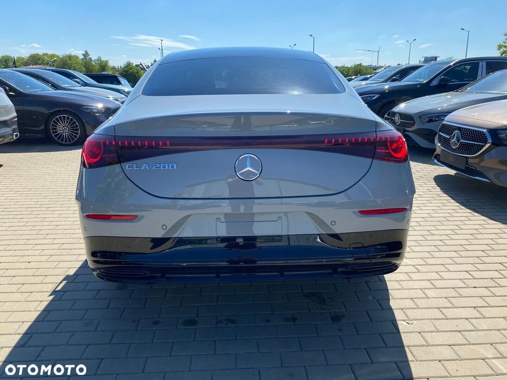 Mercedes-Benz CLA - 5