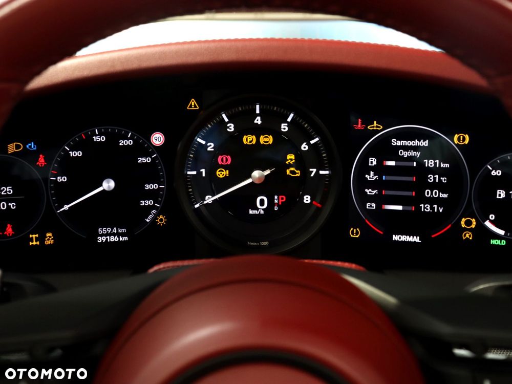 Porsche 911 Targa 4S - 25