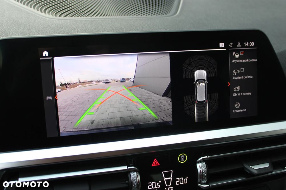 BMW Seria 3 320d xDrive M Sport Shadow - 23