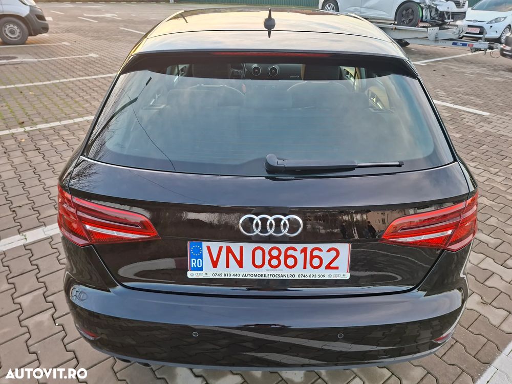 Audi A3 2.0 TDI Sportback S tronic - 14