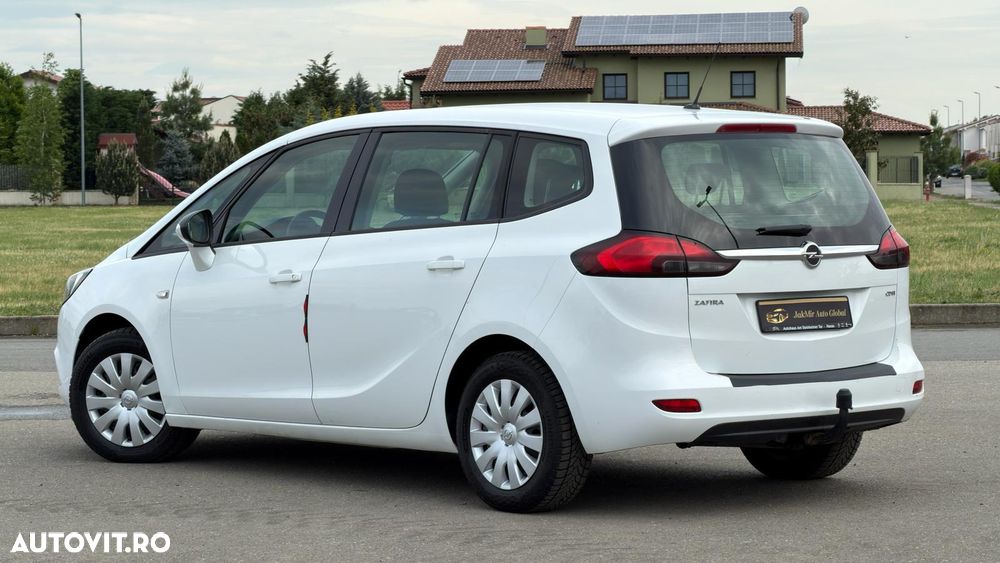 Opel Zafira - 4