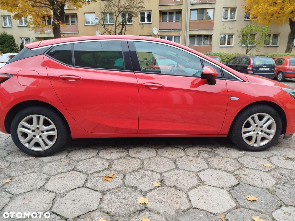 Opel Astra 1.4 T Dynamic S&S - 2