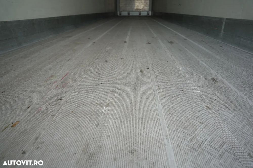 Schmitz Cargobull CAMION FRIGORIFER / TRANSPORT MAXIMA 1300 / AXĂ RIDICATĂ / COȘ PENTRU PALEȚI - 19