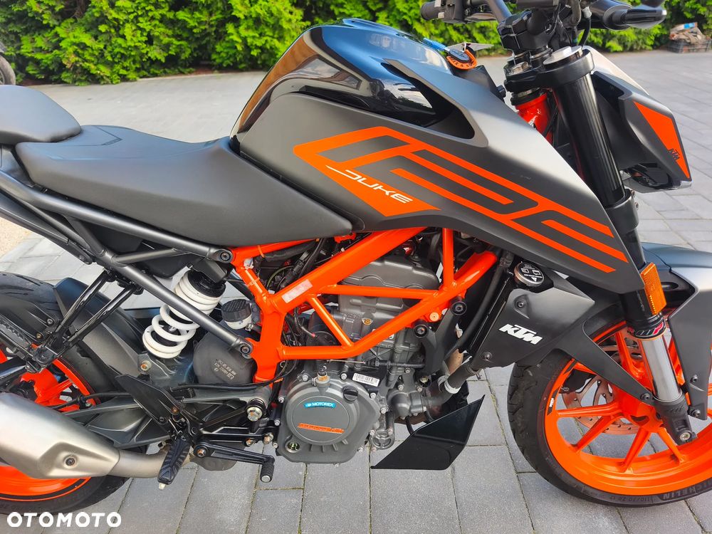 KTM Duke - 13