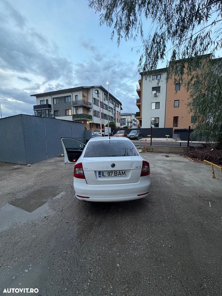 Skoda Octavia 1.6 TDI Classic - 8