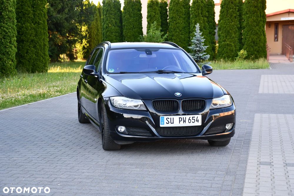 BMW Seria 3 318d - 6