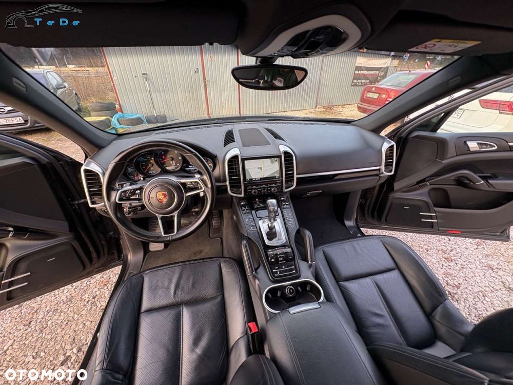 Porsche Cayenne Diesel Platinum Edition - 27