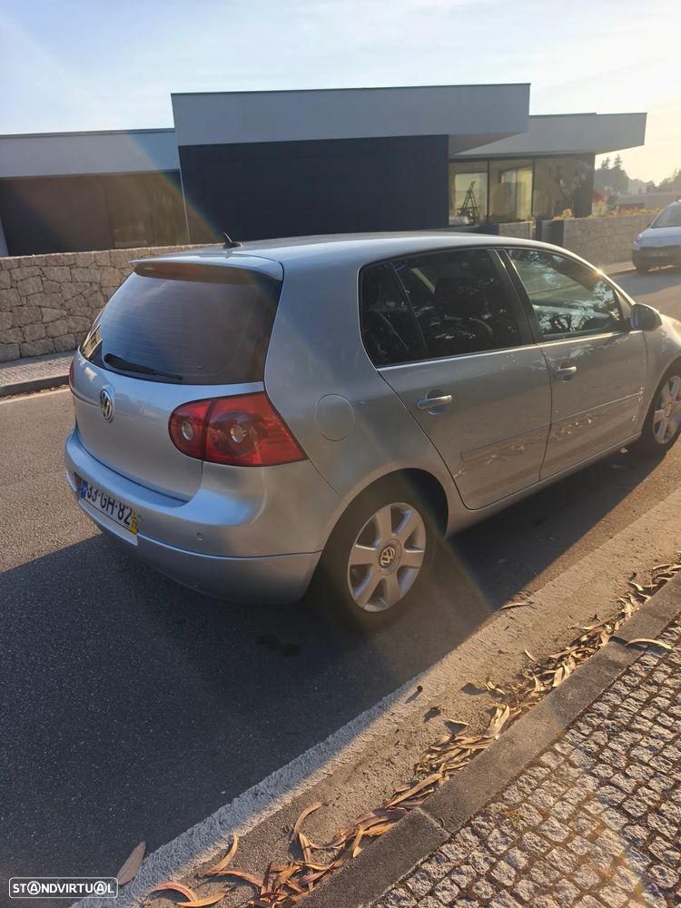VW Golf 2.0 TDi Individual - 6