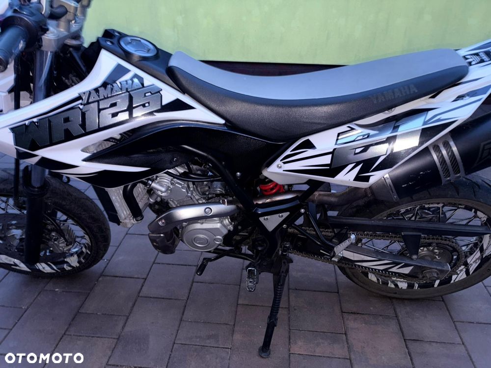 Yamaha WR - 12