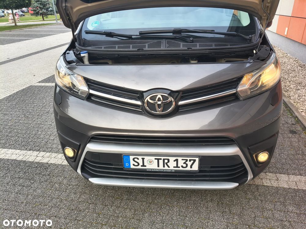 Toyota PROACE NOWY MODEL 1.5 D-4D (120KM) (L2H1) (EURO,6) KLIMA FULL OPCJA STAN IDEALNY NIE MA RDZY 100% BEZWYPADKOWY SERWIS A.S.O. DO KOŃCA ! ! ! - 24