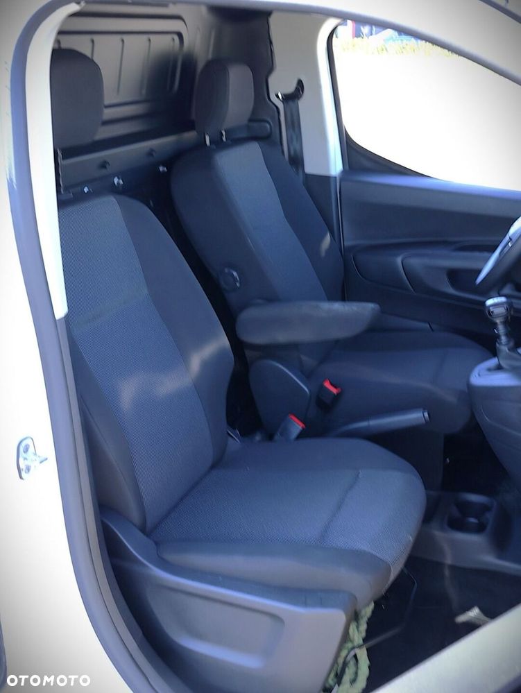 Toyota PROACE CITY - 22
