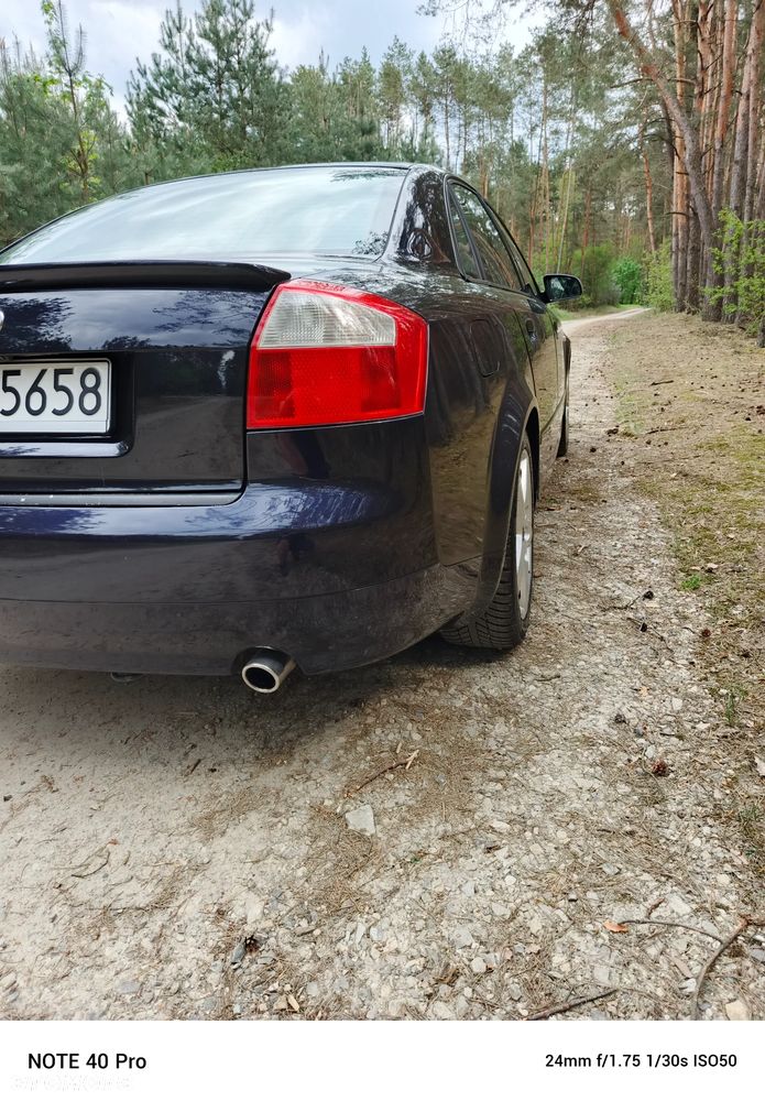 Audi A4 Limousine 1.8T - 9