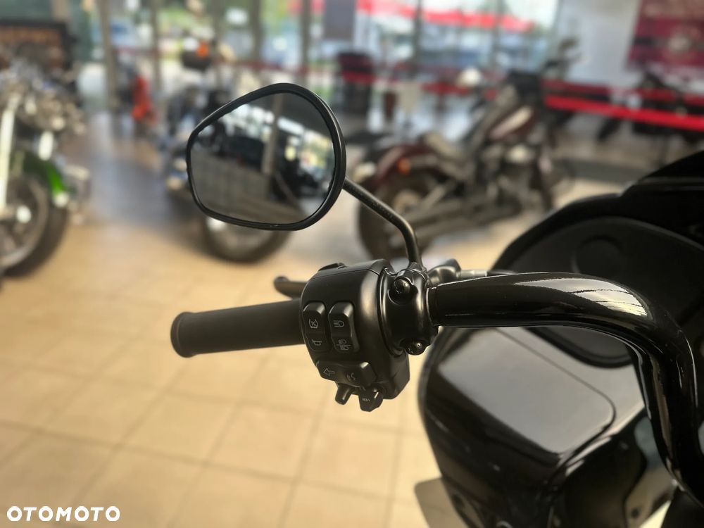 Harley-Davidson Tri Glide - 31