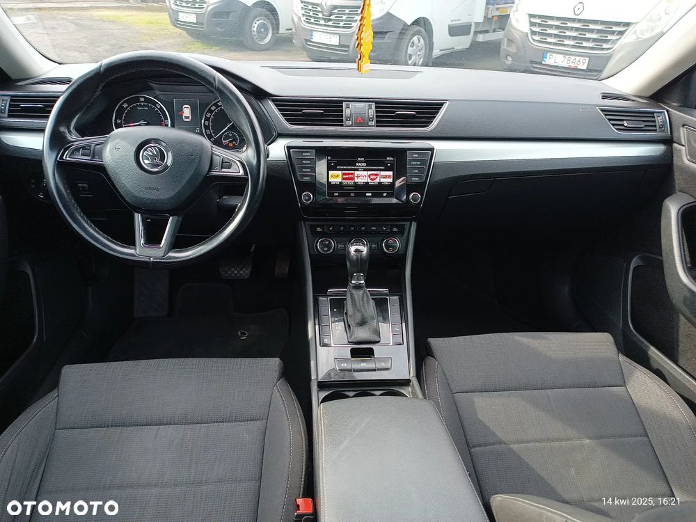 Skoda Superb 2.0 TDI Active DSG7 - 12