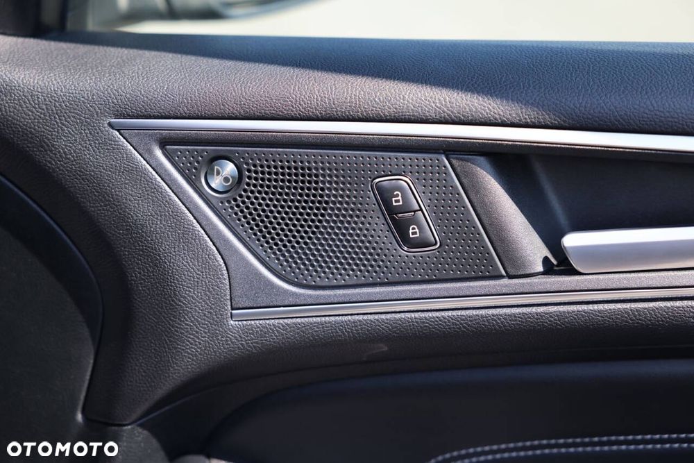 Ford Edge - 12