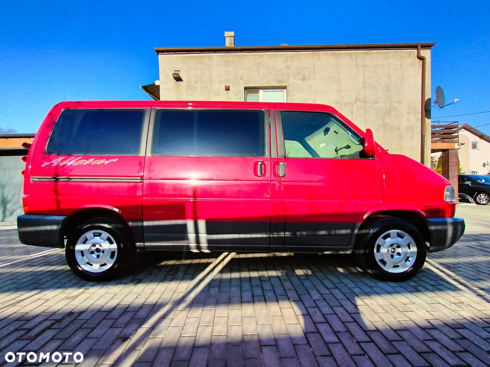 Volkswagen Multivan - 14