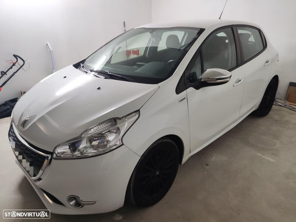 Peugeot 208 PureTech 82 Allure - 16