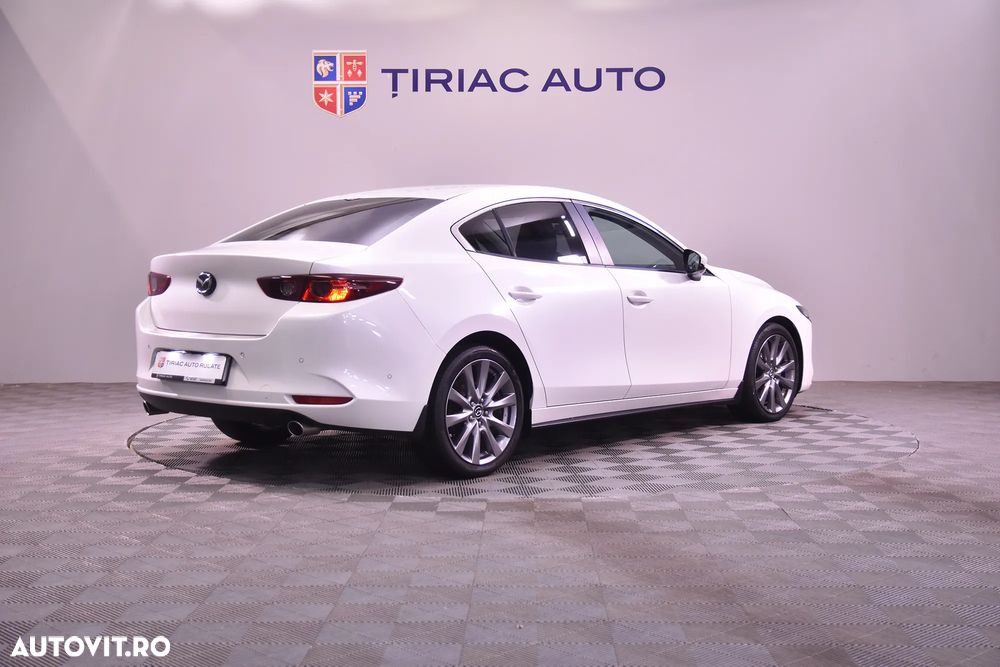 Mazda 3 - 5