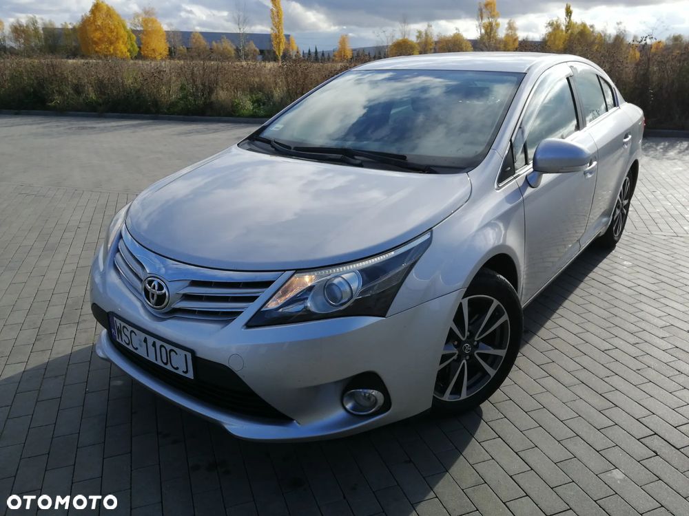 Toyota Avensis 2.2 D-4D Premium - 13