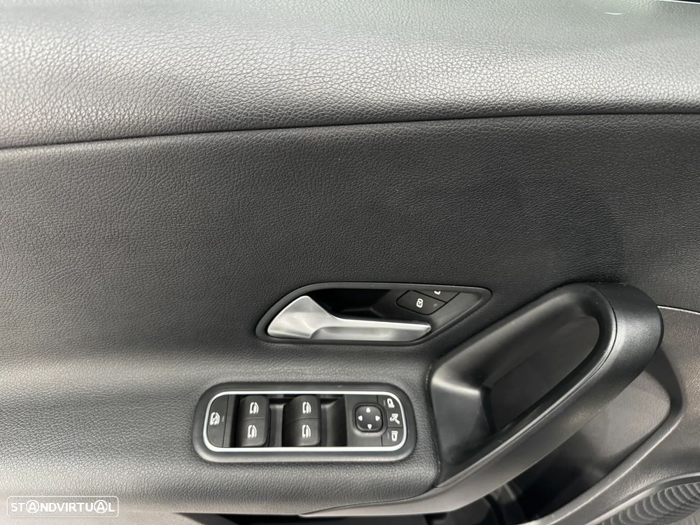 Mercedes-Benz A 180 d Progressive Aut. - 13