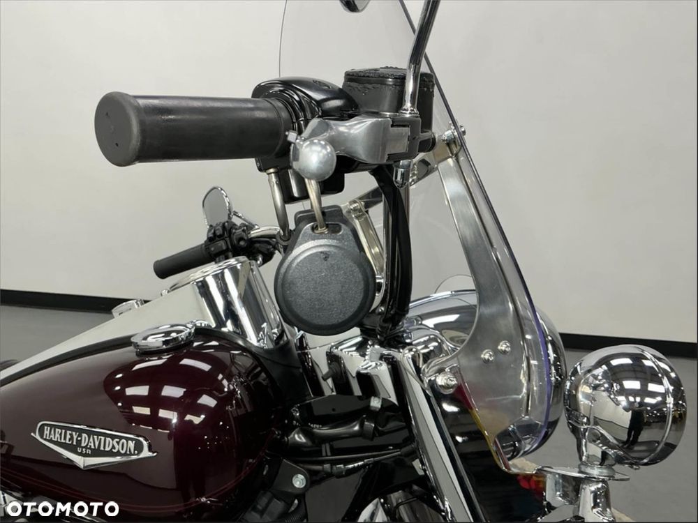 Harley-Davidson Touring Road King - 9