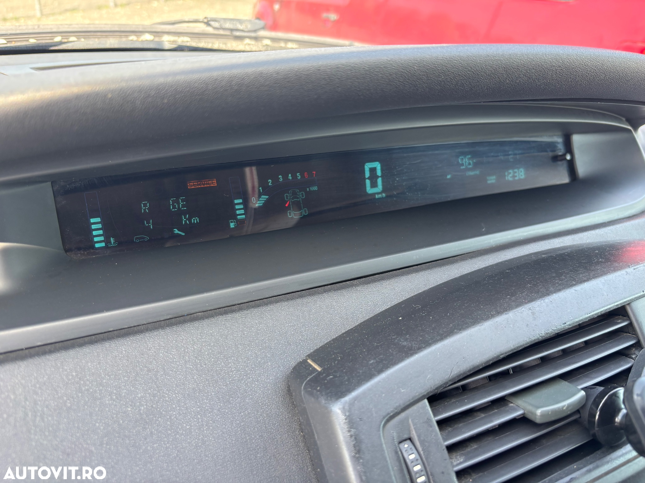 Renault Grand Scenic - 15
