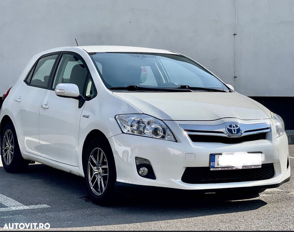 Toyota Auris ver-1-8-l-vvt--i-hsd-sol - 2