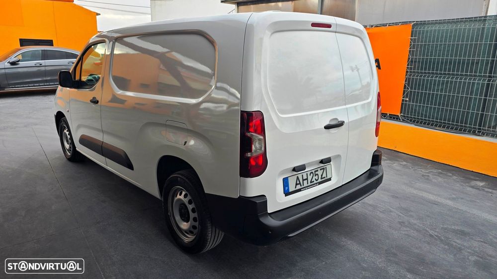 Opel Combo 1.5 CDTi L2H1 Essentia - 24