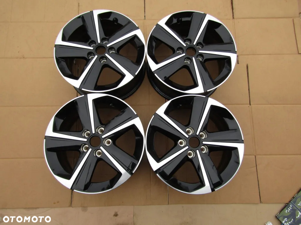 Felgi 17 Citroen Jumpy IV Berlingo C4 II Picasso Peugeot 308 407 508 Rifter - 15