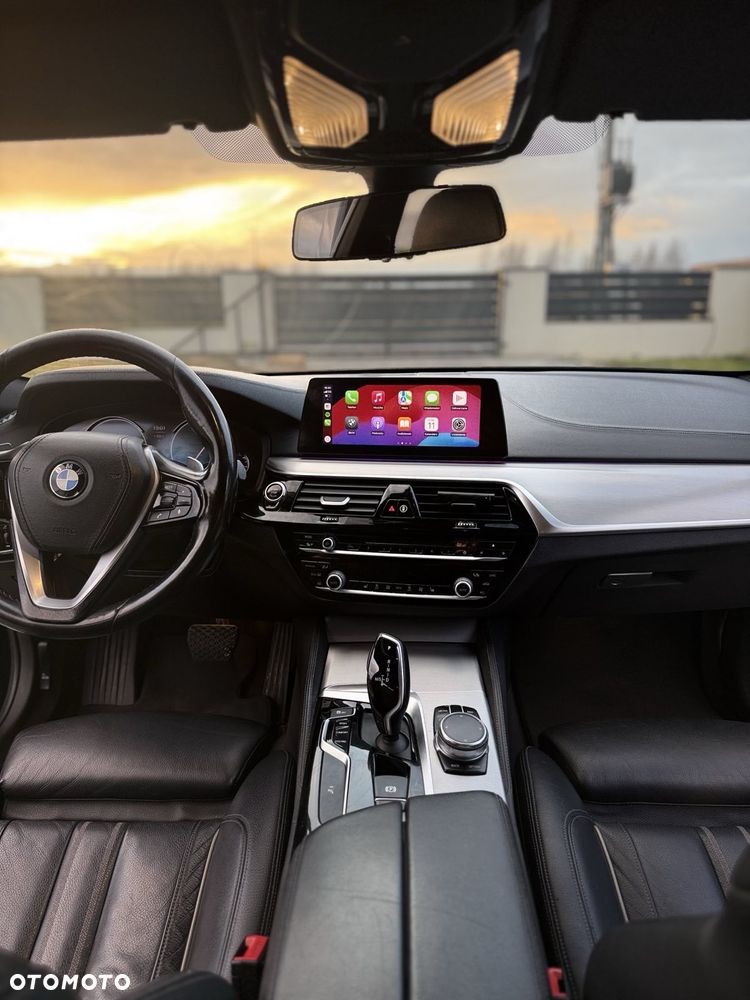 BMW Seria 5 530d Luxury Line - 17