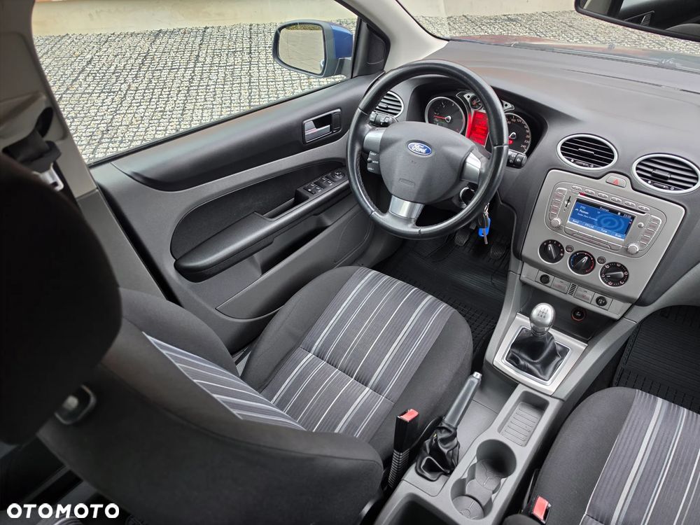 Ford Focus - 27