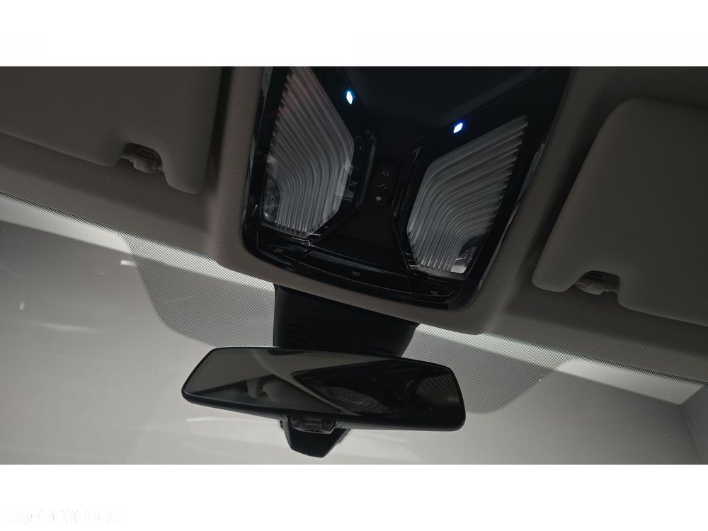 BMW Seria 3 - 32