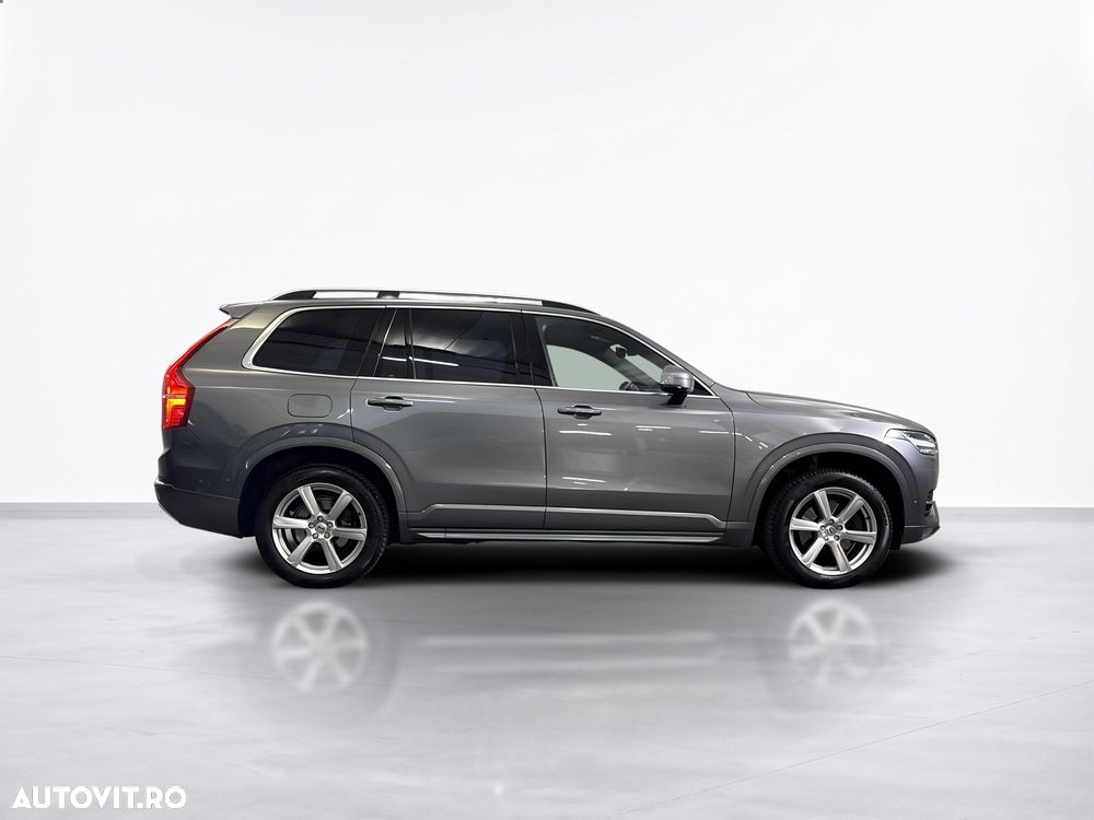 Volvo XC 90 - 7