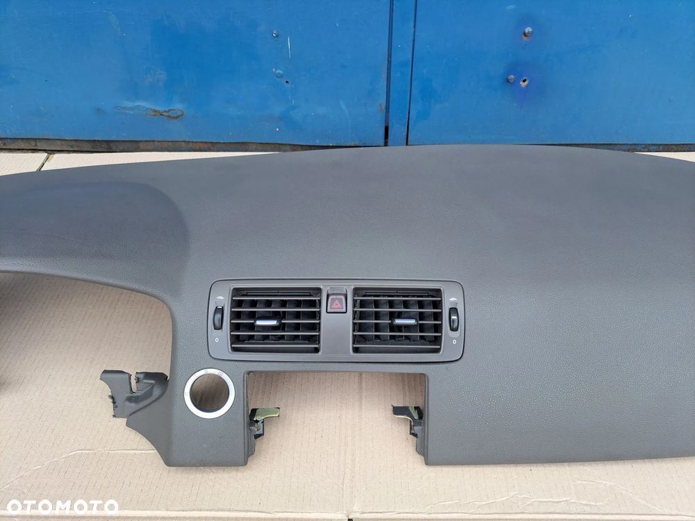 DESKA ROZDZIELCZA KONSOLA KOKPIT EU VOLVO V50 S40 C30 C70 KAWA Z MLEKIEM BRĄZOWA - 3