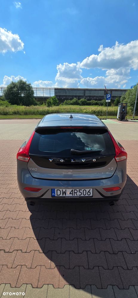 Volvo V40 T3 Drive-E Momentum - 5