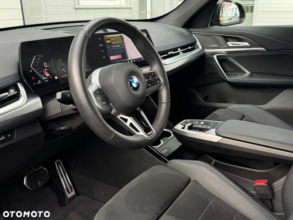 BMW X1 sDrive18i M Sport - 12