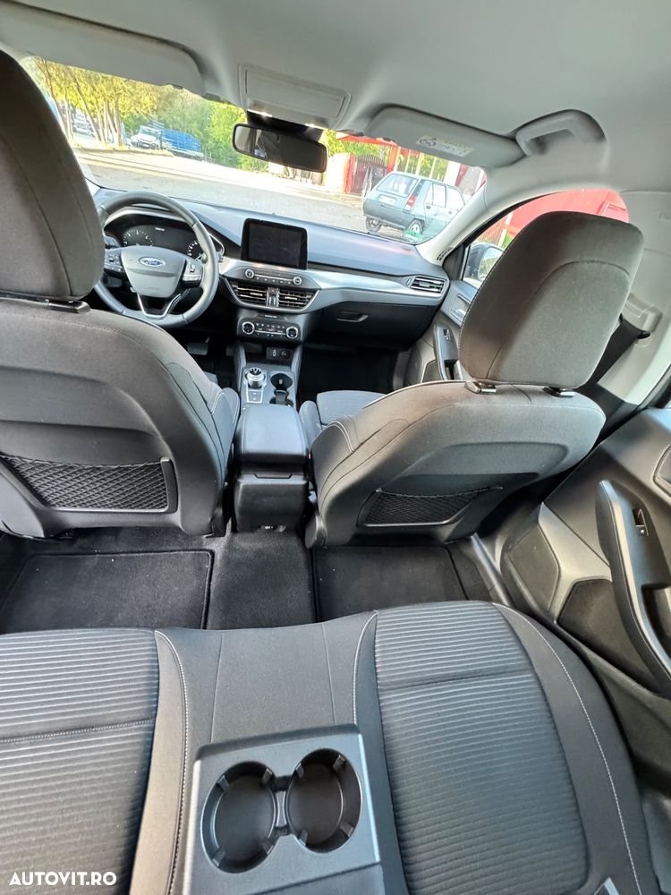 Ford Focus 2019 photo 5