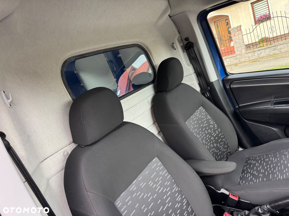 Opel Combo - 31